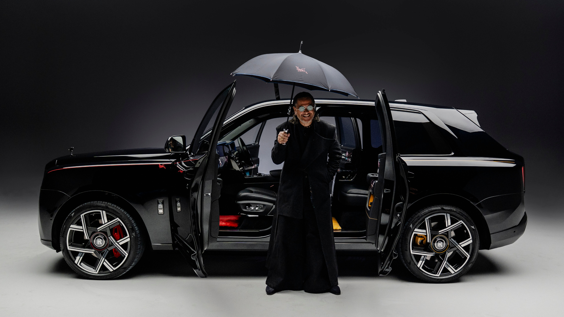 SMALL_Black Badge Cullinan by Cyril Kongo - with Cyril Kongo (01)